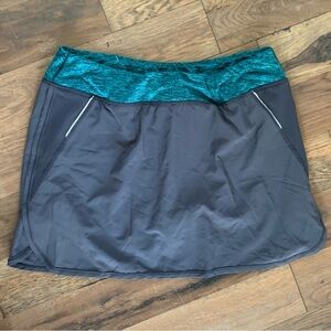 Kiwi Kate Athletic Performance Gray Skort Skirt Size Large